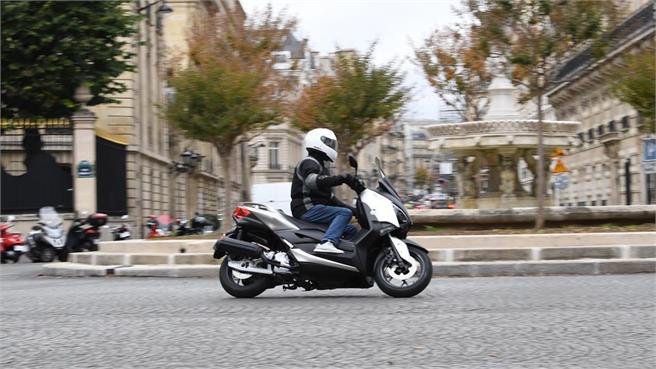 Yamaha X-MAX 125 2018