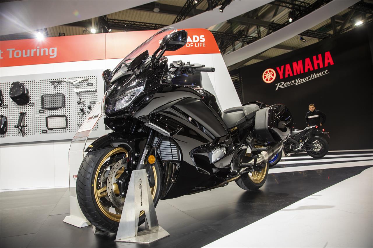 Yamaha Fjr As Y Ae Dos Versiones Ultimate Edition Noticias