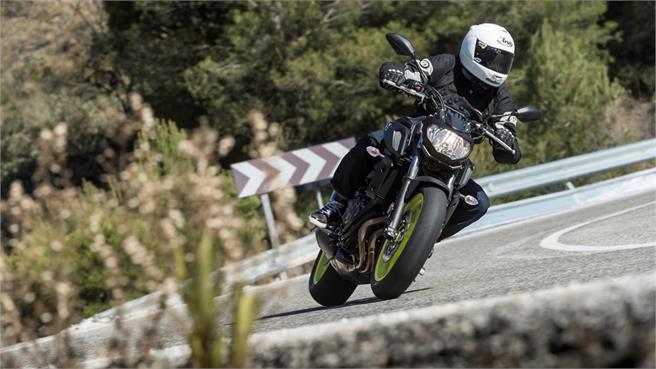 Yamaha MT-07: Simplemente refrescada