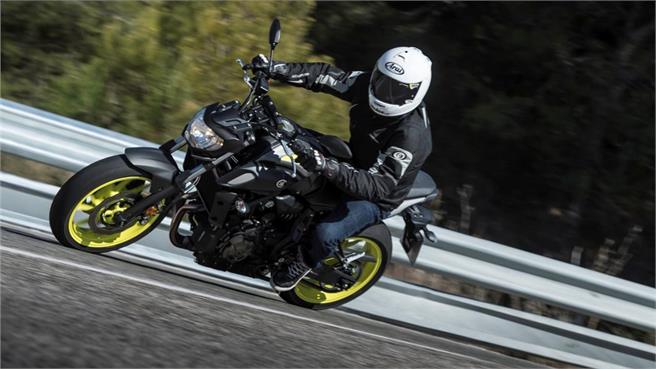 Yamaha MT-07: Simplemente refrescada