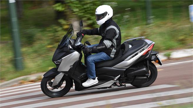 Yamaha X-MAX 125 2018