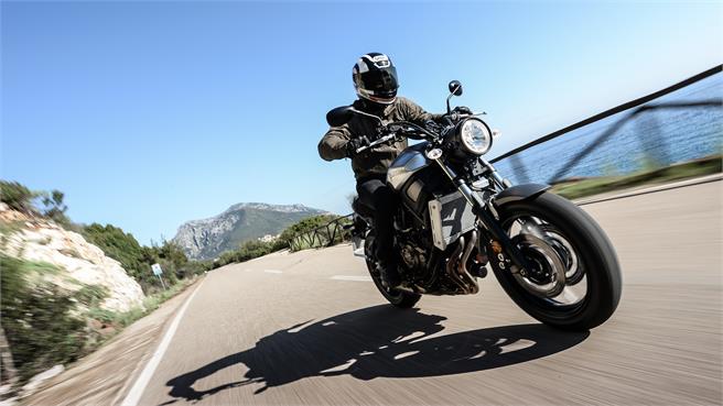 Yamaha XSR700
