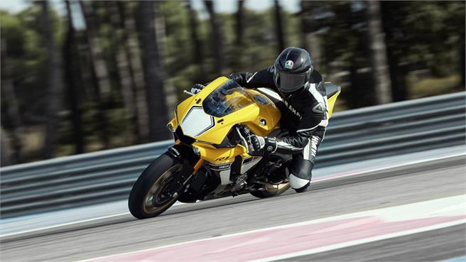 Yamaha YZF-R1