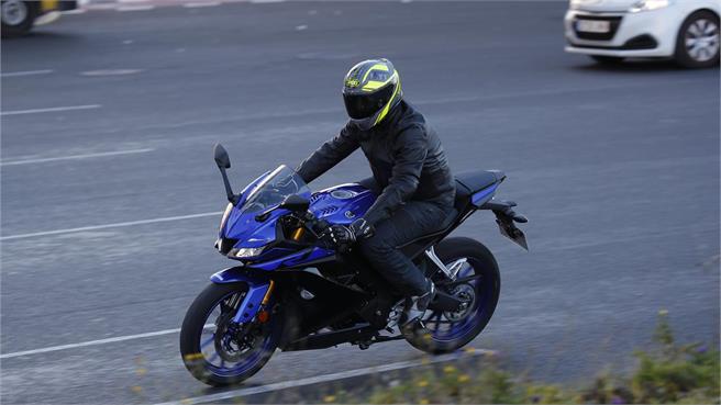 Yamaha YZF-R125 / R3