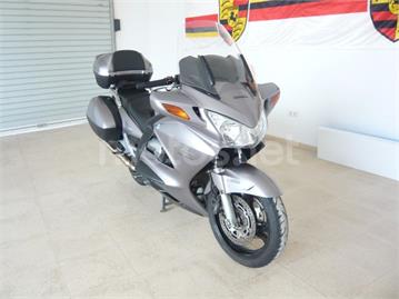 Honda PAN European ST 1300 2005