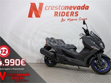 Suzuki Burgman 400 2022