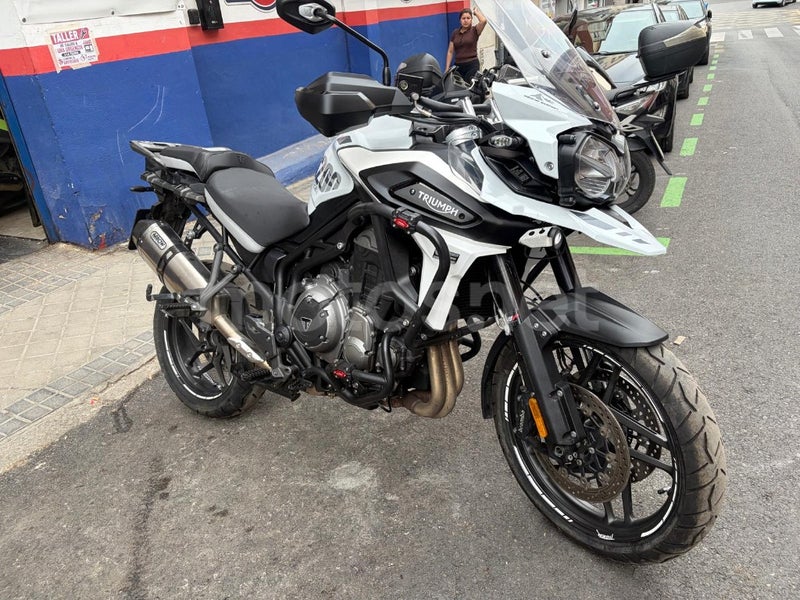 TRIUMPH TIGER 1200 Alpine Edition