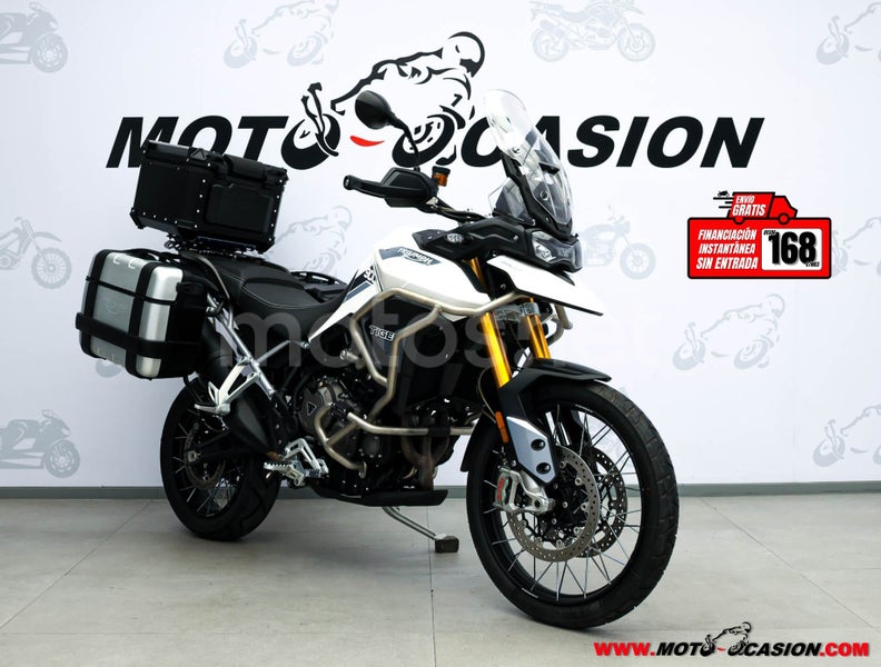 Triumph Tiger 900