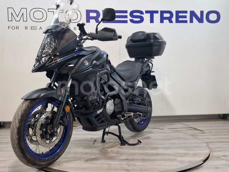 Suzuki V Strom