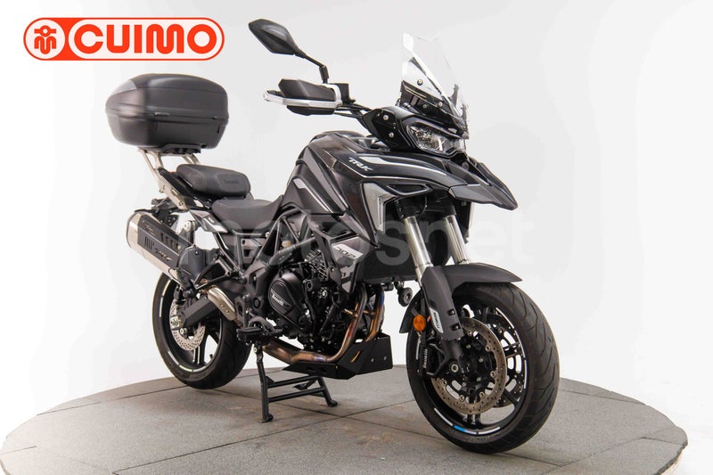 Benelli TRK 702 Versión
