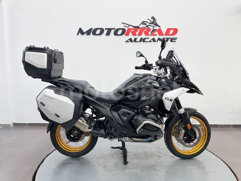 BMW R 1300 GS Triple Black