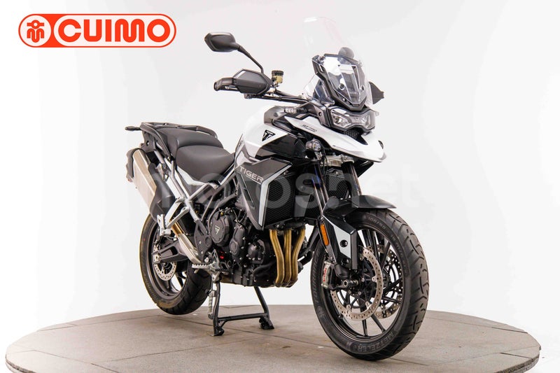 Triumph Tiger 900