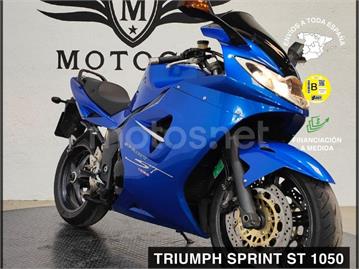Triumph Sprint ST 2005