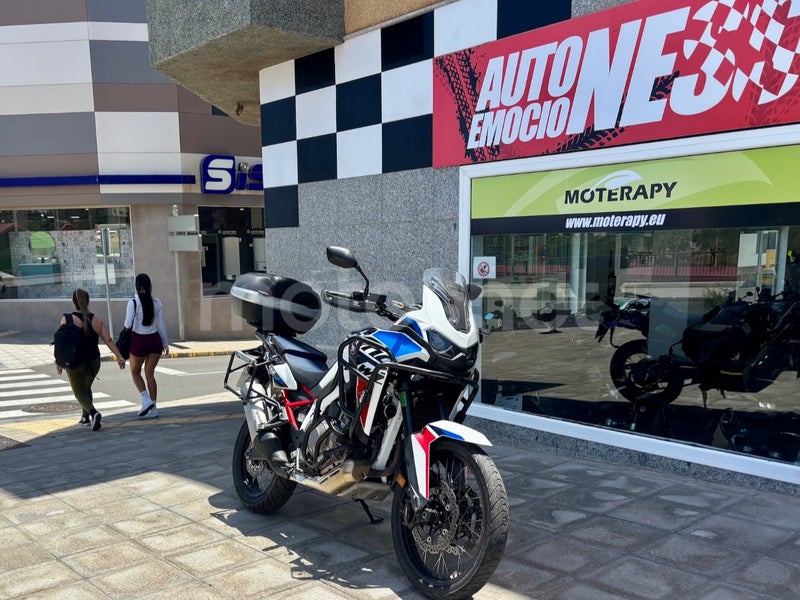 HONDA CRF1100L Africa Twin Versión 2022 - 2023