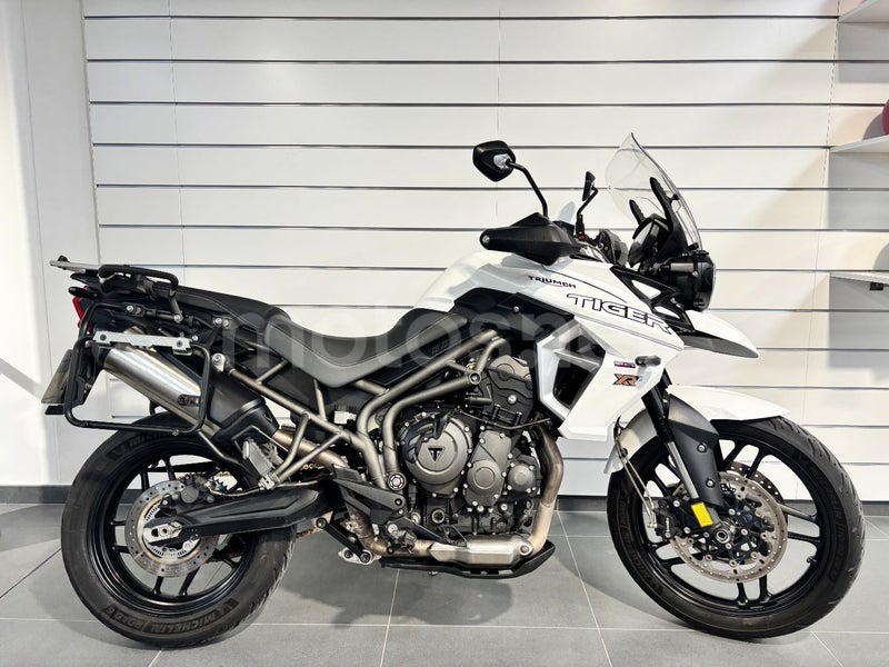 TRIUMPH Tiger 800 XR X