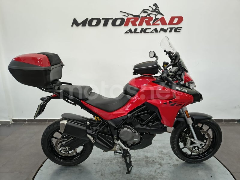 DUCATI Multistrada V2 S