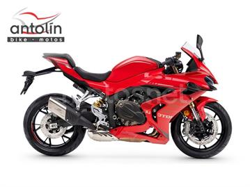 QJMotor SRK 800 RR 2026