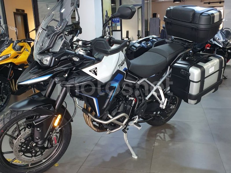 TRIUMPH TIGER 900 Alpine Edition