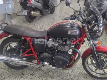 Triumph Bonneville 900 2013