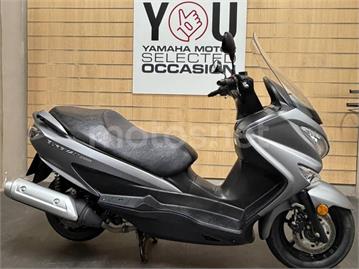 Suzuki Burgman 200 2017