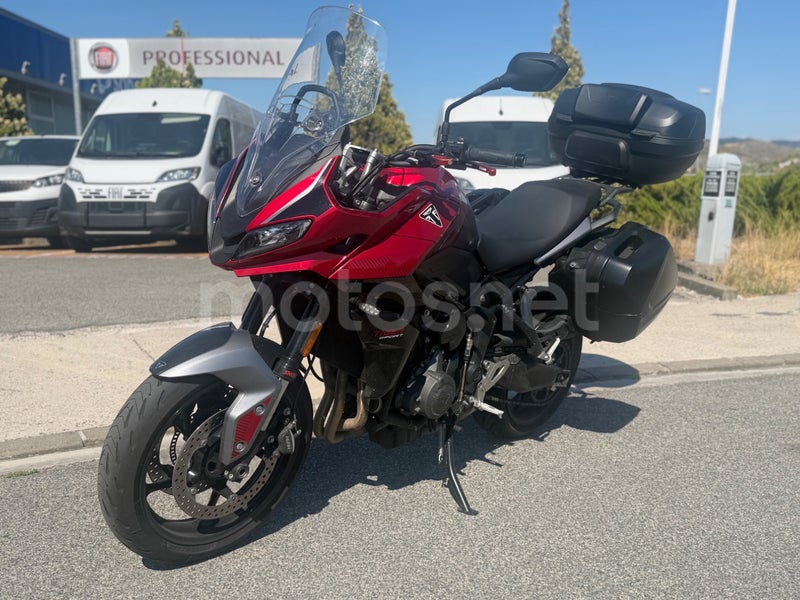 TRIUMPH Tiger Sport 660 Versión 2022 - 2025