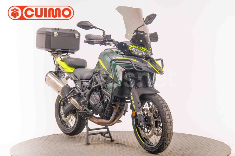 BENELLI TRK 702 X Versión 2023