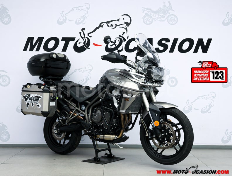 Triumph Tiger 800