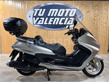 Yamaha YP Majesty 400 2004