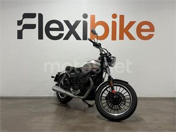 Moto Guzzi V9 2017