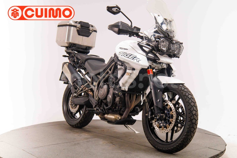 TRIUMPH Tiger 800 XR X