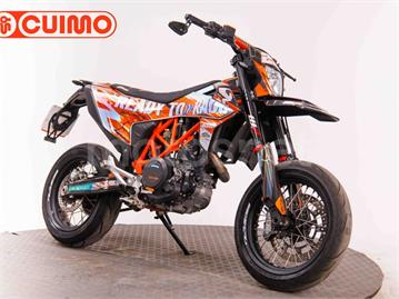 KTM 690 SMC R 2022