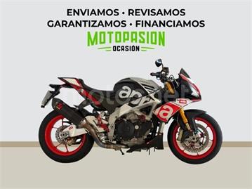 Aprilia Tuono V4 R 2015