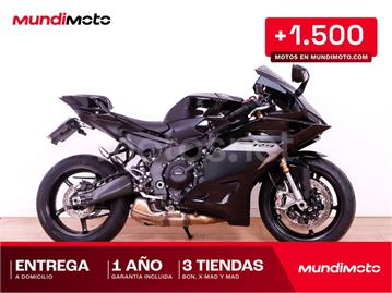 Yamaha R9 2025