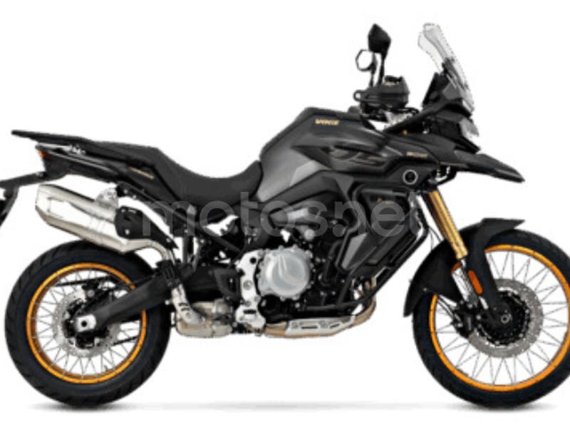 VOGE 900 DSX Versión 2024