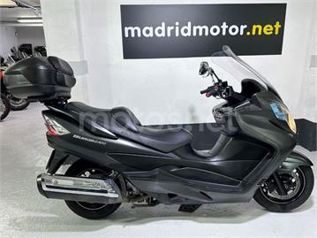Suzuki Burgman 400 2016