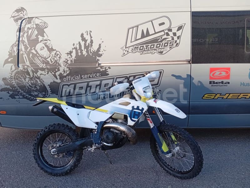 HUSQVARNA TE 300 Versión 2024 - 2024