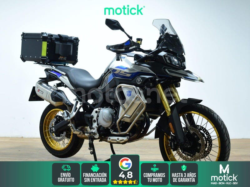 VOGE 900 DSX Versión 2024