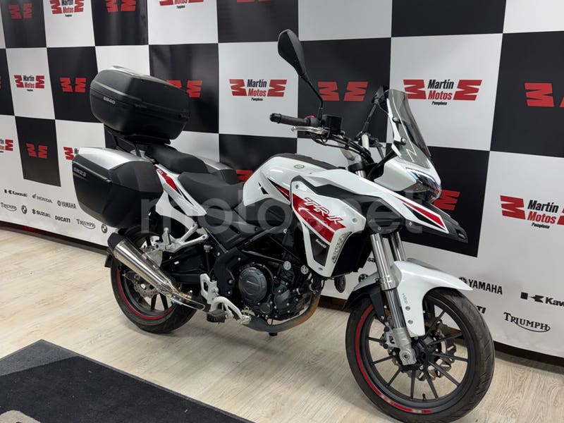 BENELLI TRK 251