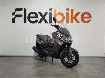 Kawasaki J 300 SE 2018