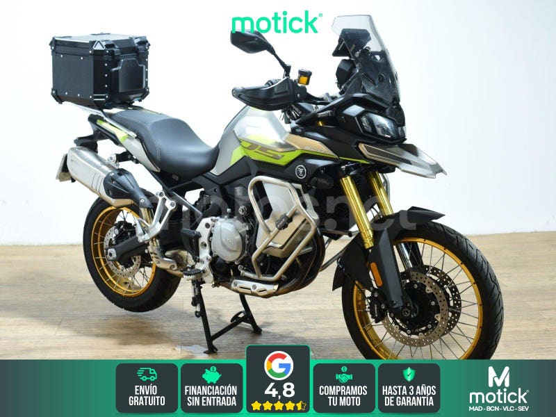 VOGE 900 DSX Versión 2024