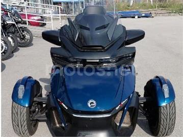 Can-Am Spyder 2021