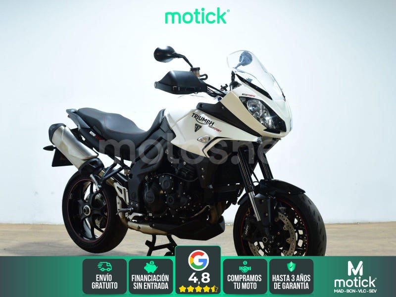 Triumph Tiger 800