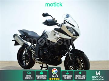Triumph Tiger 800 2015