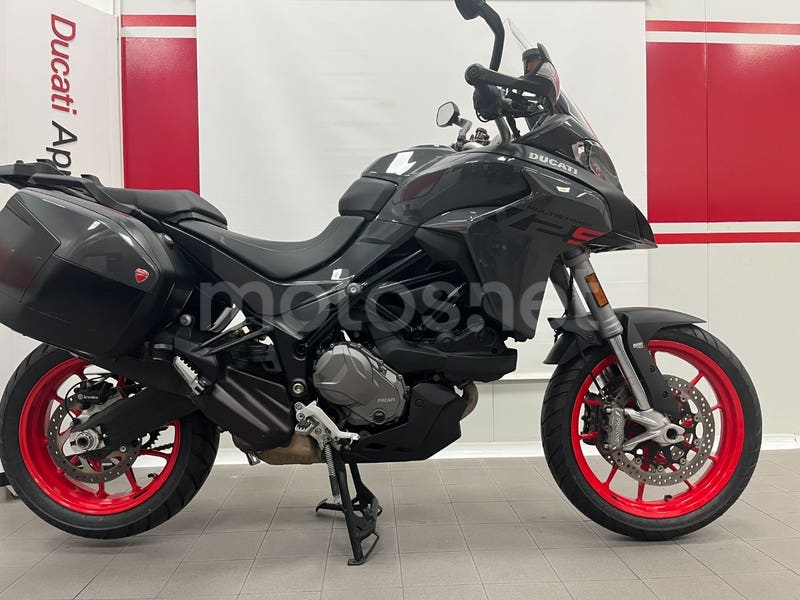 Ducati Multistrada V2 S