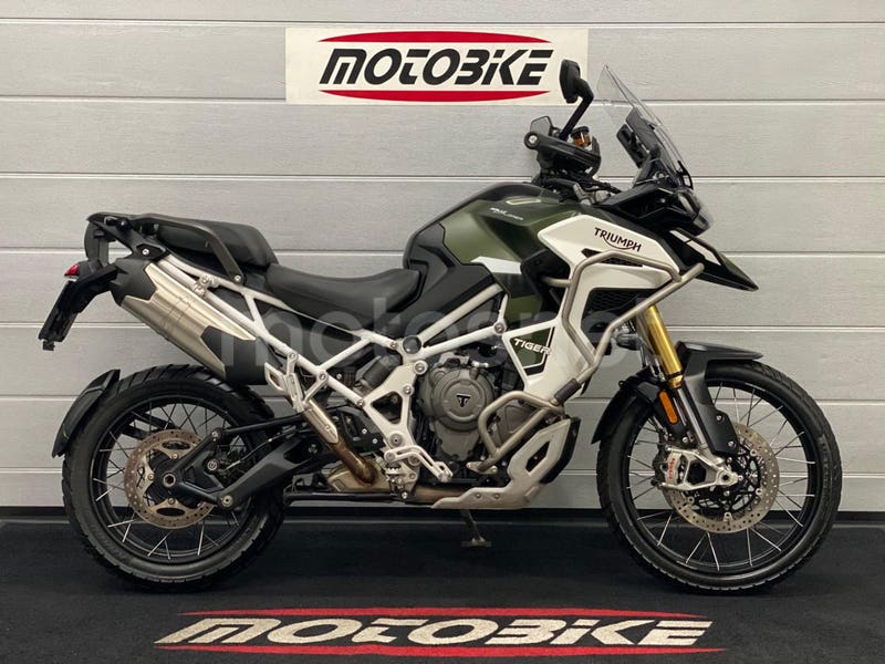 TRIUMPH TIGER 1200 Rally Explorer