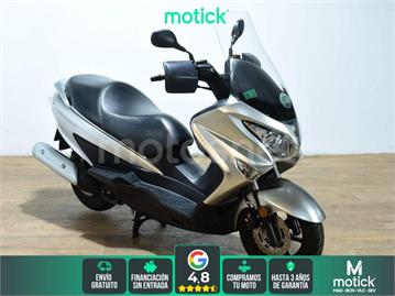 Suzuki Burgman 125 2018