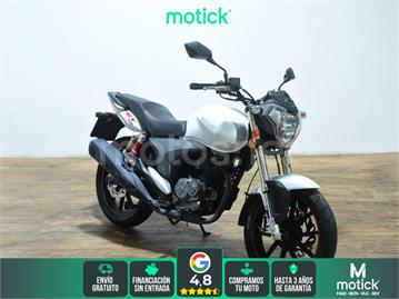 Keeway RKV 125 2016