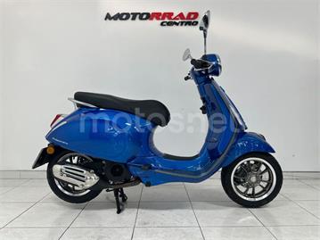 Vespa Primavera 2022